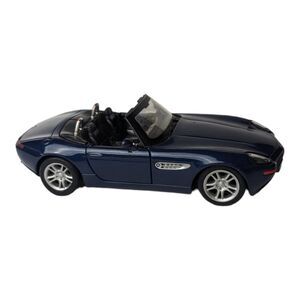 BMW Z8 Maisto 1:24 Die-Cast Special Edition  Dark Blue Model Car Convertible